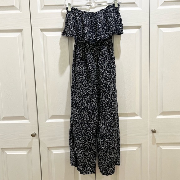 Hollister Pants & Jumpsuits Hollister Navy Blue Floral Print